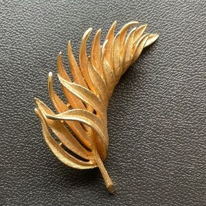 Gold Toned Leaf Spray Brooch